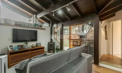 Sua Nova Casa em Alto Padrão no Jardim Botânico – 3 Dormitórios, Espaço Gourmet e Lareira!