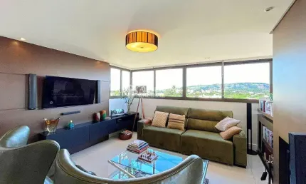 Apartamento Alto Padrão com Vista Panorâmica, Lareira, Churrasqueira e 2 Vagas no Vila Ipiranga!