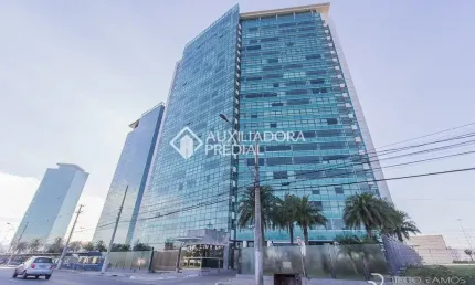 Apartamento Mobiliado à Venda no Cristal com vista panorâmica para o Lago Guaíba