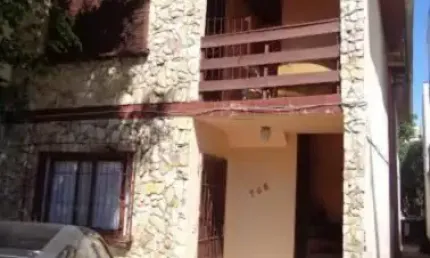 Casa com 3 quartos à venda na Rua Guilherme Alves, 705, Partenon, Porto Alegre