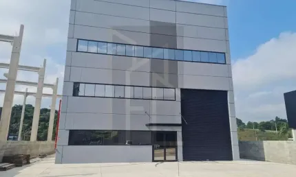 Barracão / Galpão / Depósito com 4 salas para alugar na Avenida Governador Mario Covas Junior, 5140, Portão, Arujá