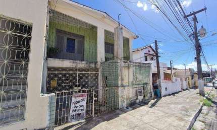 Casa à Venda – Oportunidade para Moradias - Quintas - Natal/RN - CA0480