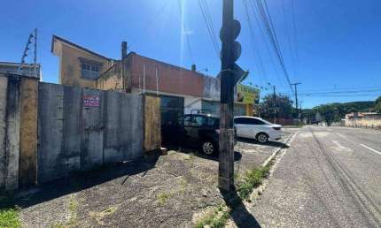 Casa com Lojas à Venda em Capim Macio – Espaço, Versatilidade e Localização Privilegiada - Natal/RN - CA0387