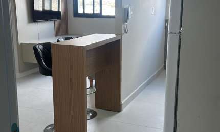 Apartamento com 2 quartos para alugar na Rua José Moreno Júnior, 470, Jardim Aclimação, Maringá