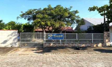 Casa Térrea Fundos com 1 dormitório para alugar, 20 m² por R$ 1.000/mês - Rua Realeza, 479 - Praia do Sonho - Palhoça/SC