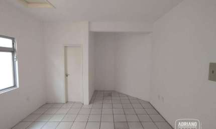 Sala para alugar, 20 m² por R$ 956,26/mês - Barreiros - São José/SC