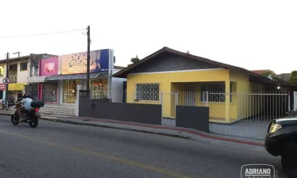 Casa à venda, 160 m² por R$ 1.600.000,00 - Barreiros - São José/SC