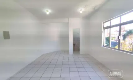 Sala para alugar, 35 m² por R$ 1.169,17/mês - Barreiros - São José/SC