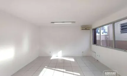 Sala para alugar, 35 m² por R$ 2.018,75/mês - Kobrasol - São José/SC