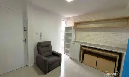 Apartamento com 1 dormitório para alugar, 27 m² por R$ 1.984,21/mês - Campinas - São José/SC