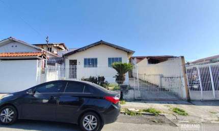 Casa com 3 dormitórios para alugar, 70 m² por R$ 2.700,87/mês - Bela Vista - São José/SC