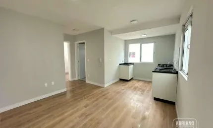 Apartamento com 2 dormitórios REFORMADO à venda, 46 m² por R$ 335.000 - Jardim Atlântico - Florianópolis/SC