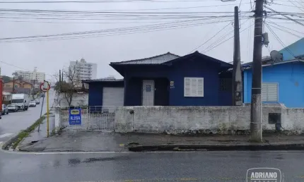 Casa com 2 dormitórios para alugar, 60 m² por R$ 3.123,92/mês - Praia Comprida - São José/SC