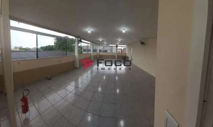 Salão Comercial para Locação - 140m² no 3º Piso - Bosque dos Eucaliptos
