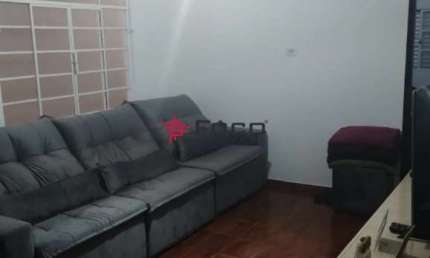 Casa em boa localização no Jardim Cerejeiras - 2 Dormitórios - 2 vagas - Próximo Poliesportivo