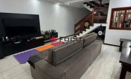 Casa à venda com 3 quartos  no Bosque dos Eucaliptos