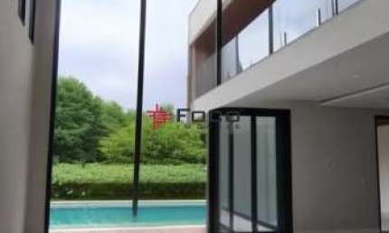 Casa / Condominio Alphaville ll / Urbanova / 04 Dormitórios /  04 suíte / 440m²AC / 450m²TE - São José dos Campos - SP