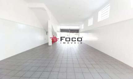 Salão térreo / Bosque dos Eucaliptos / 01 Salão / 120m² / São José dos Campos