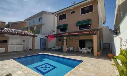 Casa 4 quartos, 360m² por R$ 2.100.000,00 - Jardim Esplanada