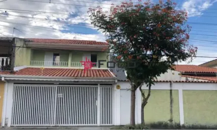 Sobrado 4 quartos 1 suíte à venda no Jardim das Indústrias