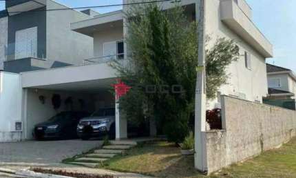 Casa à venda com 4 quartos, 179m² por R$ 1.950.000,00 - Urbanova