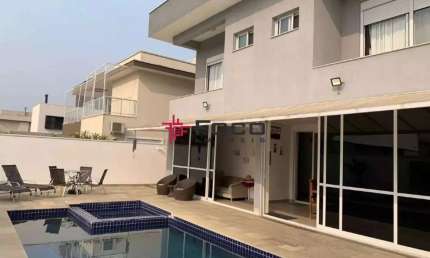 Casa á venda no Jardim do Golfe III, 4 dormitórios sendo 3 Suítes - 400m²