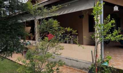 Casa á Venda com 3 Dormitórios, 250m² - R$980.000 - Bosque dos Eucaliptos