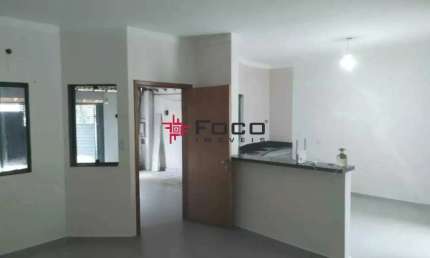 Casa à Venda: 125m² com 3 Quartos e Suíte ? Conforto e Praticidade