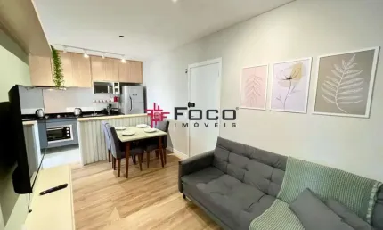 Apartamento no Edifício Blue View, com 56m², 2 dormitórios, 1 suíte, armários planejados, andar alto