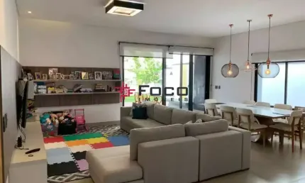 Casa Térrea com 3 quartos à venda no Bairro Urbanova