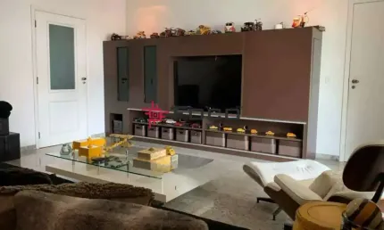 Apartamento com 4 suítes, 217m² por R$ 2.600.000,00 - Jardim Aquarius