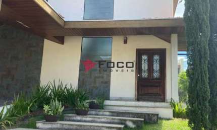 Casa/ Condomínio Mantiqueira/ 04 Dormitórios sendo 02 suítes/252m²/ São José dos Campos