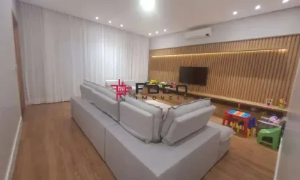 Casa/Vista Verde/ 03 Dormitórios sendo 02 suítes/250m²/ São José dos Campos