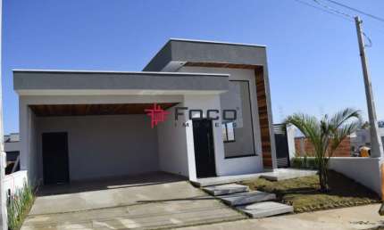 Casa térrea - Condomínio Residencial Malibu - Caçapava - 135m²