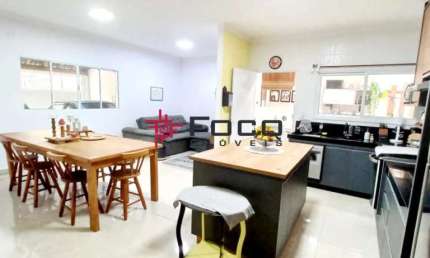 Casa assobradada / Portal dos Pássaros / 03 Dormitórios / 160m² / São José dos Campos