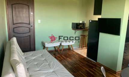 Apartamento MOBILIADO com 1 dormitório para Locação na V Adyanna