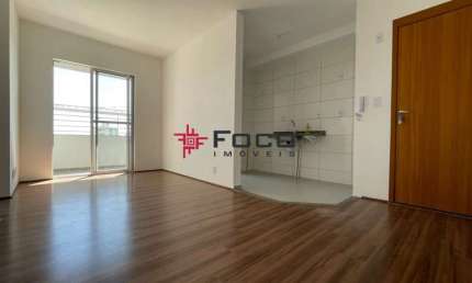Apartamento a Venda / 2 Dormitórios / 1 Banheiro / 52m² / Residencial Flamboyant