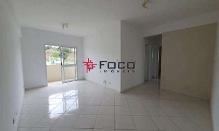 Apartamento - Ed. Matheus - Jardim Satélite - 03 dormitórios - 76 m²