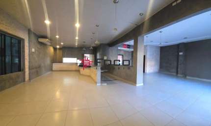 Ponto Comercial com 2 pavimentos / Jardim Esplanada / 214 m² de área construída / 300 m² de terreno / Excelente localização / São José dos Campos.