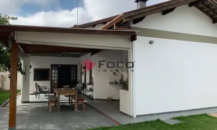 Casa com 3 quartos no Jardim das Colinas - São José dos Campos