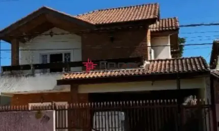 Casa á Venda / Vila Betânia / 162m² / 5 Dormitórios / São José dos Campos