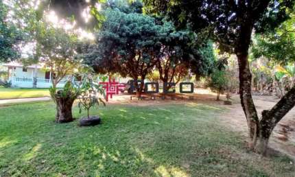Chácara / Jd. Primavera II / 03 Quartos / Salão / 2.400m² / São José dos Campos