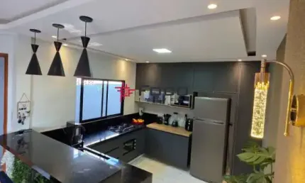 Casa/ Jardim Limoeiro/03 Dormitórios sendo 01 suíte/ 170m²/ São José dos Campos