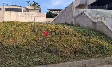Lote Inteiro 450m² -  Residencial Jaguary - Urbanova - a venda
