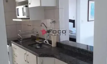 Apartamento mobiliado de 01 dormitório para locação no condomínio edifício san giuseppe