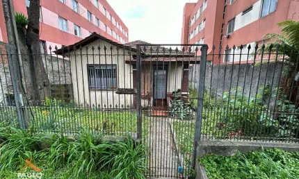 Terreno à venda na Rua Antônio Gasparin, 5322, Novo Mundo, Curitiba