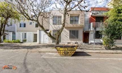 Casa comercial com 7 salas à venda na Rua Desembargador Motta, 2968, Centro, Curitiba