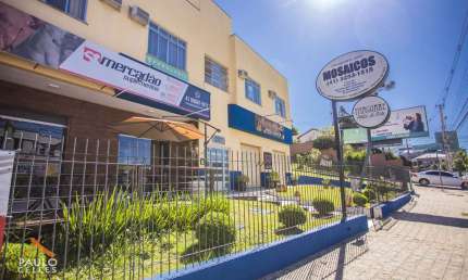 Sala comercial para alugar na Rua Mateus Leme, 2377, Centro Cívico, Curitiba