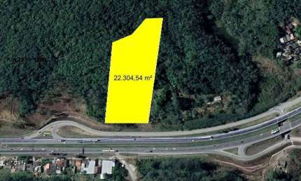 ÁREA 22.304,54 m² às margens da Rod. Regis Bittencourt - Km 297 + 110 m
