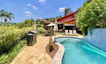 Cond Palos Verdes - 4d/2sts, piscina, gourmet, home-office, linda p/ lago!